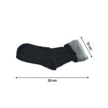 Skin-friendly socks with thick cushioning for support